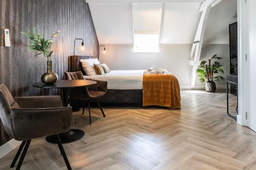 Centrum Apartment | Stylish New Luxe Loft Stadsvilla Tilburg for Family Getaways