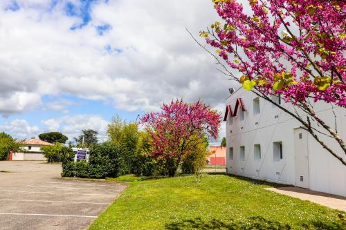 Le Passage Hotel | Comfortable Stay at Hoteleco Sud Agen Autoroute