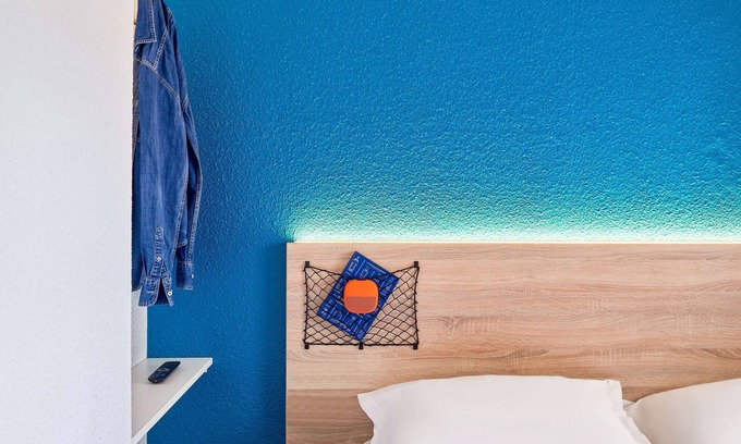 Sorgues Hotel | Budget-Friendly hotelF1 Avignon Nord with Restaurant & Kitchen