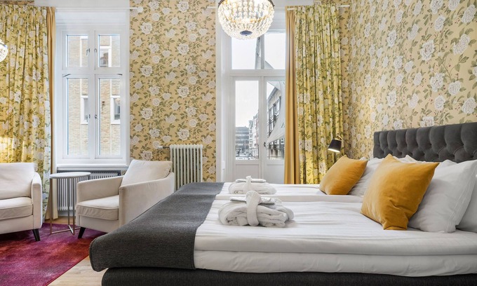 Helsingborg Hotel | Elegant Hotell Linnéa in Helsingborg with Family Amenities