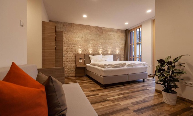 Hornberg Hotel | Hotelmyhome: Guest Rated 9.8 with Eco-Friendly Amenities