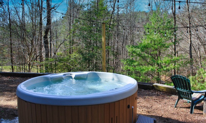 Ferguson House | Pet-Friendly Barndominium with Hot Tub & High Guest Rating