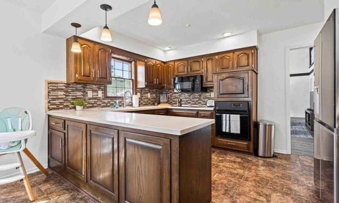 Blue Springs House | Relaxing Getaway with Pool, Game Room & Golf Course Views