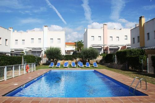 Creixell House | Relax at Hotur Via Augusta with Oceanfront Pool & Views