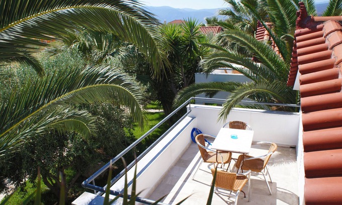 Paralio Astros House | Family-Friendly Oasis with Pool and Ocean Views in Peloponnese