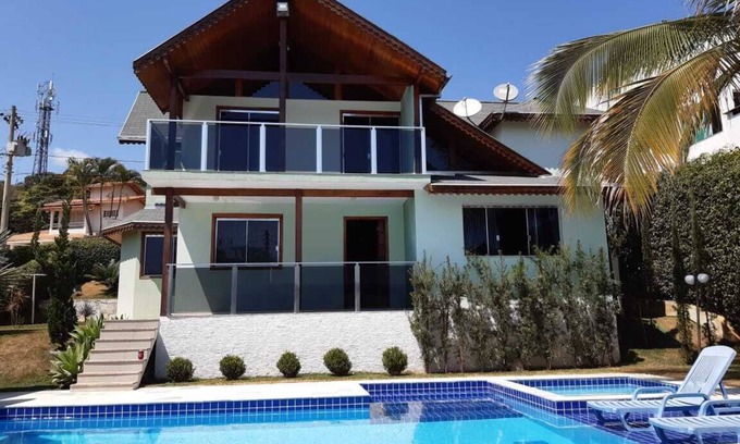 Capitolio House | Discover the Perfect House in Escarpas do Lago Capitólio