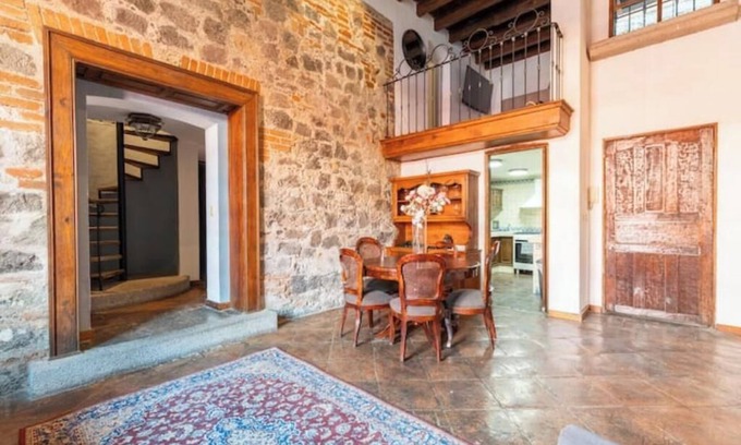 Puebla House | House in the Heart of the Historic Center 907+ East