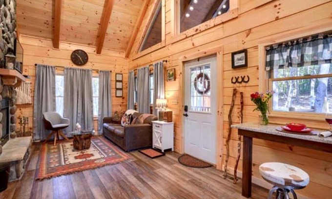 Logan House | House ∙ 1 bedroom ∙ 2 guests