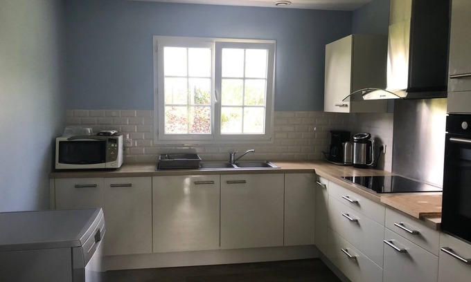 Le Tilleul House | Family-Friendly House Near Etretat with Pet Amenities