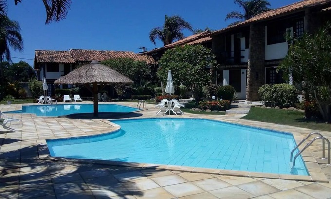 Porto Belo House | Oceanfront 2-Bedroom Suite in Manguinhos with Spa & Pool