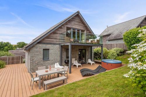 Talland House | House 32