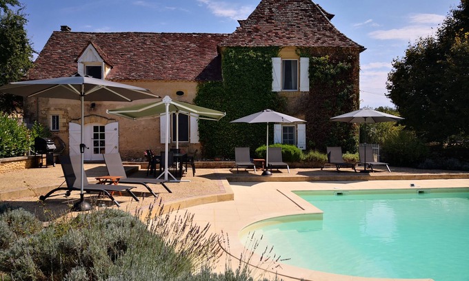 Pezuls House | Exclusive House and Gite with Private Heated Pool