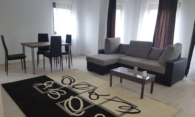 Dumbravita House | Comfortable House Arhimede with Spa and Breakfast Options