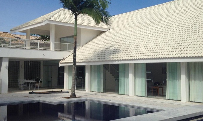 Jardim Marcia House | Premium House at Cond. Bougainville I with Pool & Spa