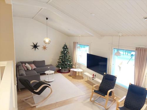 Rovaniemi Villa | House between pines