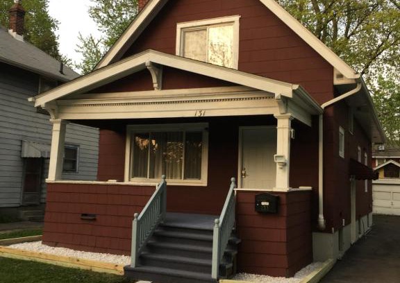 Niagara Falls House | Family-Friendly Stay at House by Niagara River