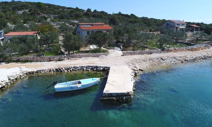 Tkon House | House Cvita (14891-K1) - Tkon - island Pasman