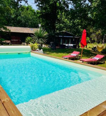 Hourtin House | House de la Canopée: Poolside Retreat by Lake & Forest