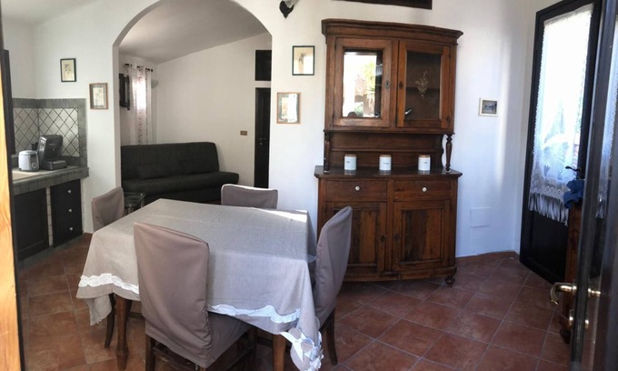 Terrasini House | Discover House Delia e Daniela: Pet-Friendly Oceanfront Retreat
