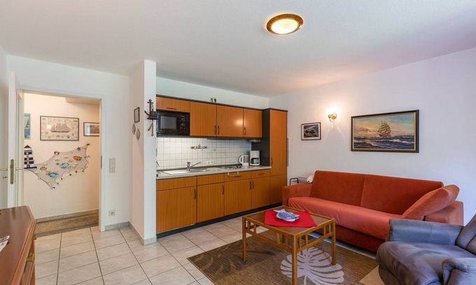 Doese Apartment | Family-Friendly Elbstrom Apartment with Ocean Views