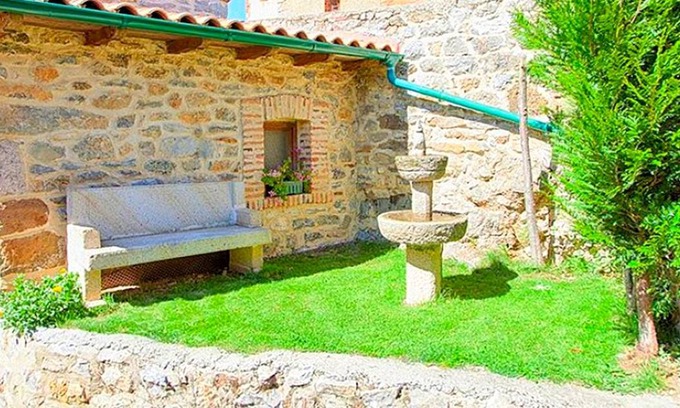 Fuentes de Penacorada House | House ∙ 1 bedroom ∙ 2 guests