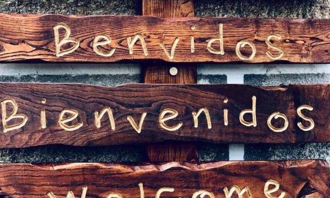 Xunqueira de Ambia House | Pet-Friendly House with Spa and Breakfast Awaits You