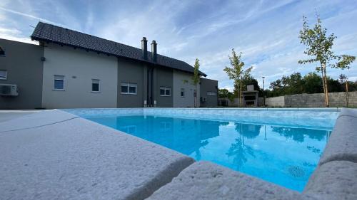 Lovinac House | Discover House Evermore: Family-Friendly Retreat with Pool