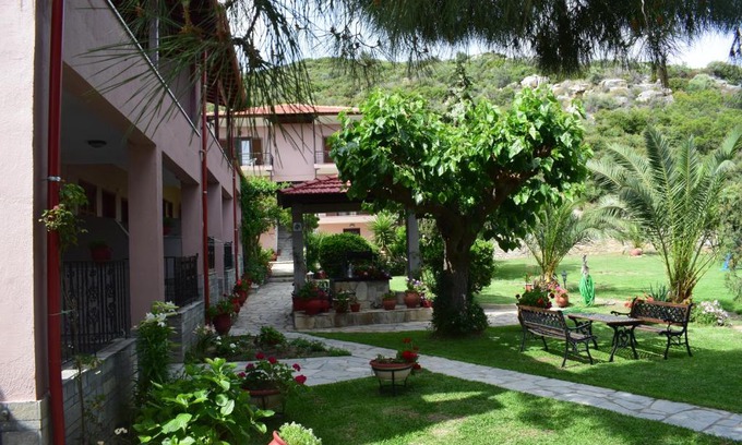 Toroni Apartment | Experience House Evristhenis: Oceanfront Bliss Awaits