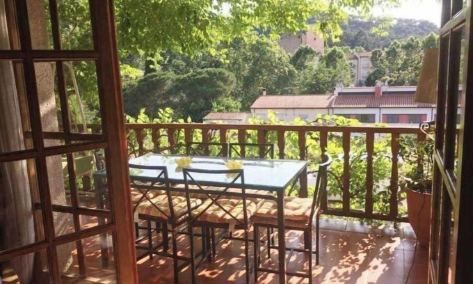 Sant Iscle de Vallalta House | Relaxing House for 7 with Oceanfront Views and Spa