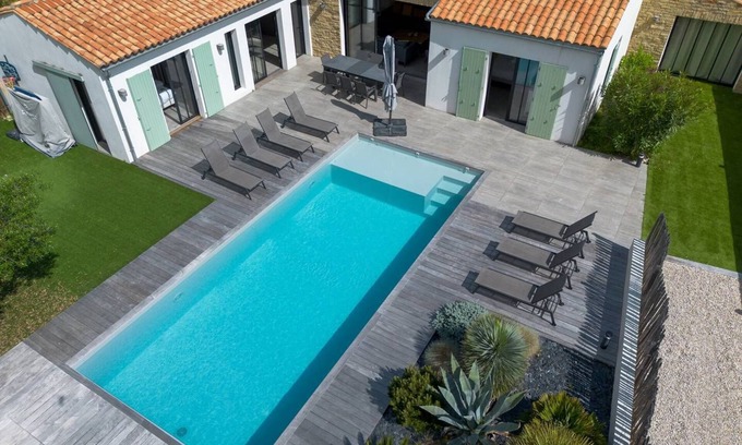 La Flotte House | Exclusive Villa with Ocean View and Private Pool Retreat