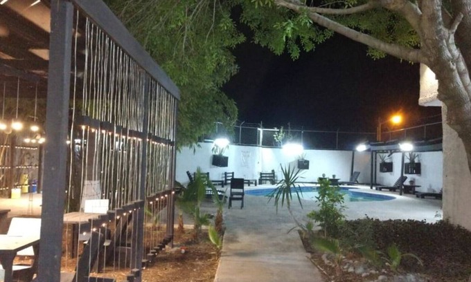 Salinas Victoria House | Cozy House Perfect for 3 Guests Seeking Value