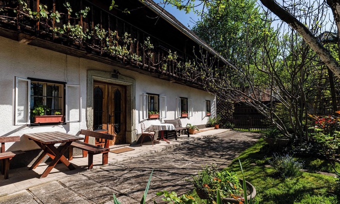 Bled House | Relax in a Cozy House with Garden and Pet-Friendly Amenities