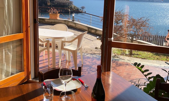 Sala Comacina Apartment | House Gloria - 2 bedrooms apartment with amazing Como Lake view.