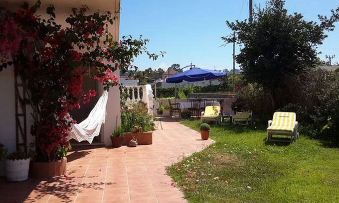 Esmoriz Villa | Family-Friendly HOUSE GREEN LAGOON: Beach, Pool & WiFi