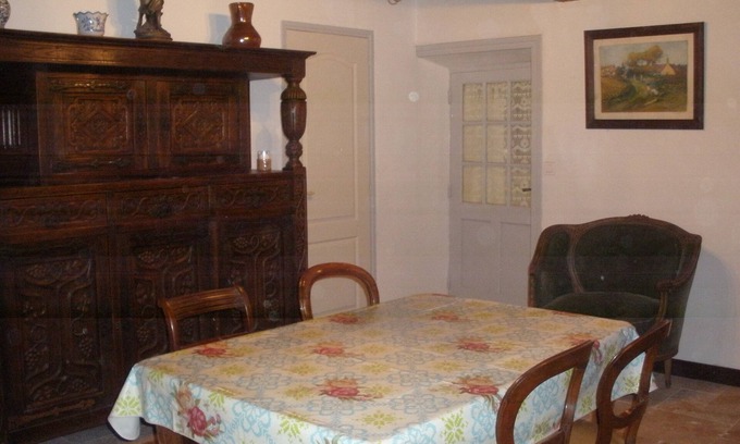Neris-les-Bains House | Historic House in the Heart of Neris-les-Bains