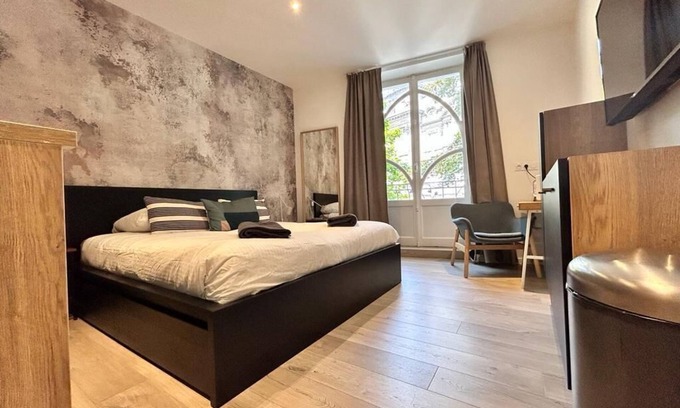 Clermont Ferrand City Centre Apartment | House hyper center max 20pers