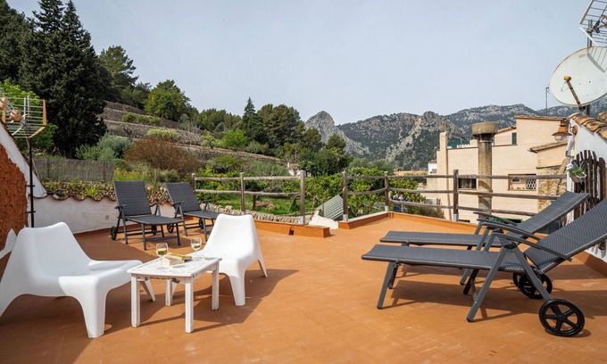 Bunyola House | House in beautiful village in the Sierra de Tramuntana (10 min. from Palma)