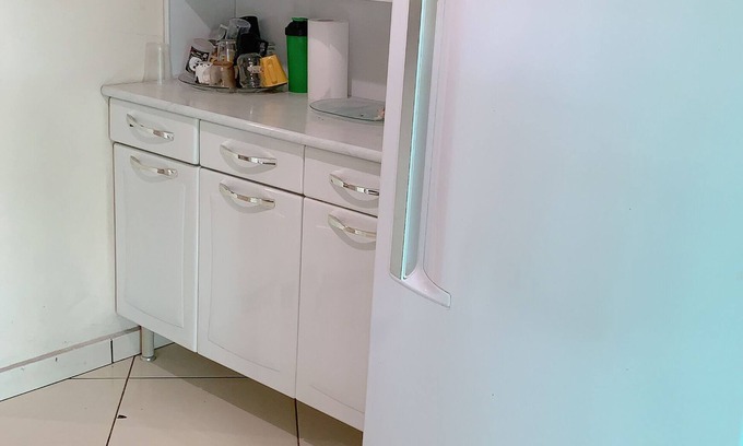 Cordisburgo House | Cozy House in Cordisburgo: Pet and Child Friendly Stay