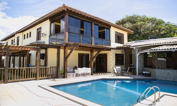 Guarajuba House | Beachside House in Guarajuba with Pool and Ocean Views