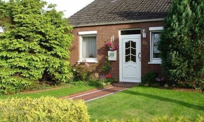 Hage House | Pet-Friendly Holiday House Hage for Families with Breakfast