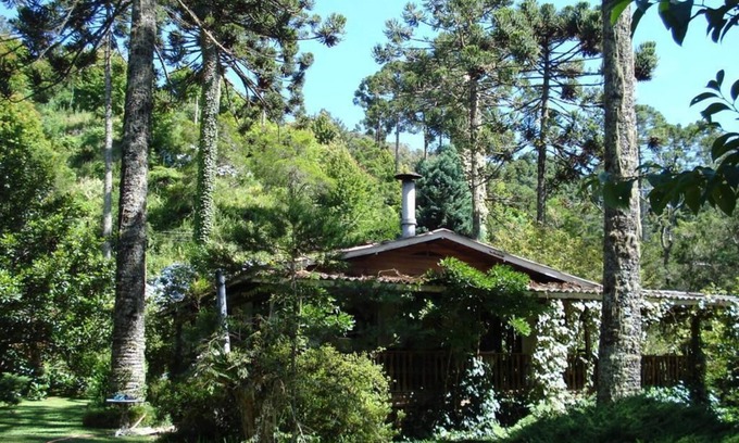 Campos do Jordao House | Discover Horto Florestal: Guest Rated 9.8 with Amazing Amenities