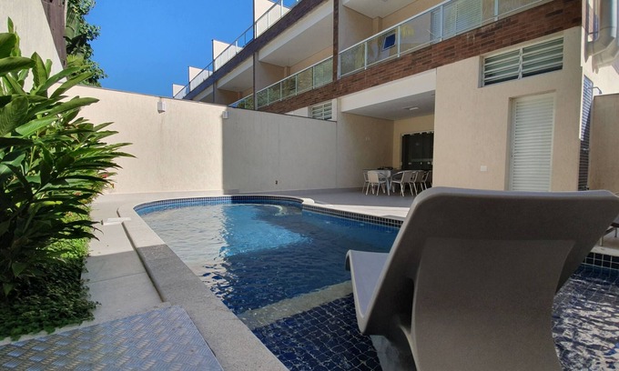 Juquehy House | Relaxing House in Juquei with Private Pool, Steps from Beach