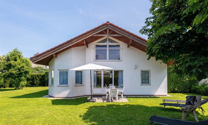 Kufstein House | Inviting Kufstein House with Garden & Family-Friendly Amenities