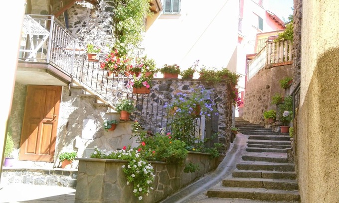 Mattarana House | Quaint Village House Near Levanto and Cinque Terre