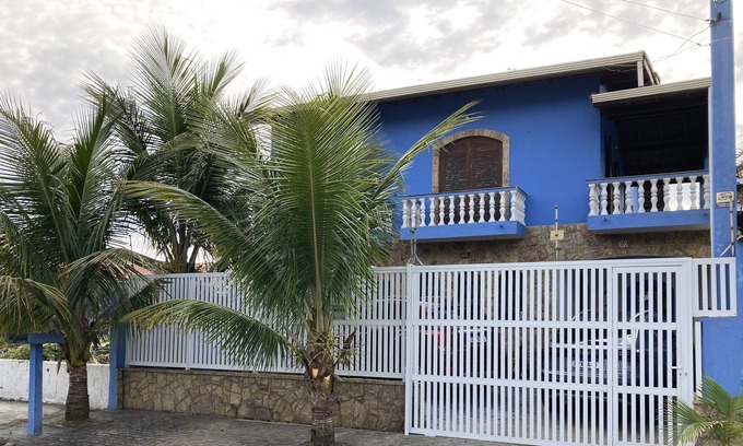 Jardim Marcia House | Beachfront House in Peruíbe with Ocean View Amenities
