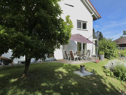 Gaienhofen House | Serene House in the Countryside Near Lake Constance