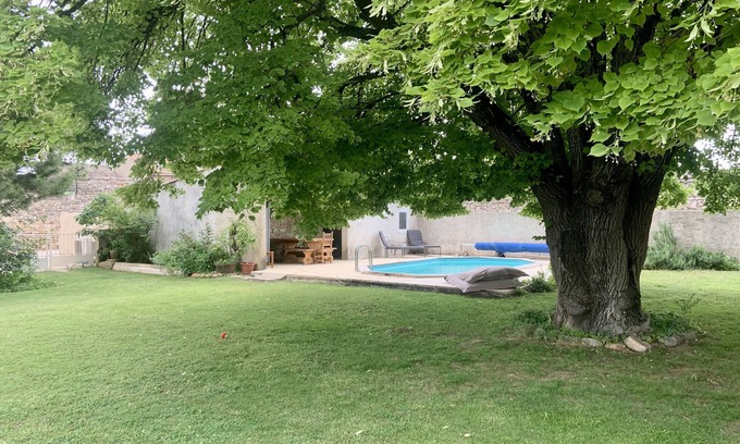 Mouries House | Ideal Retreat in the Heart of the Alpilles with Pool