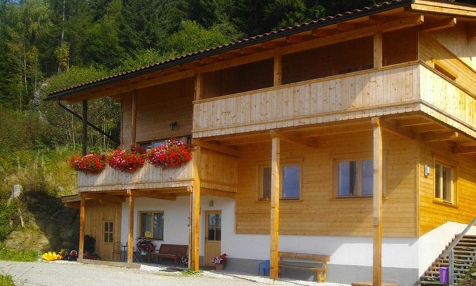 Rohrberg House | Family-Friendly Semi-Detached House in Zell am Ziller