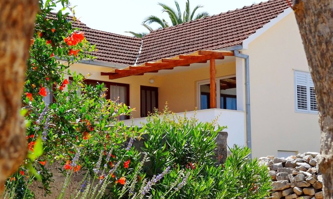 Vrboska House | Idyllic House Lara: Oceanfront Retreat in Vrboska, Hvar