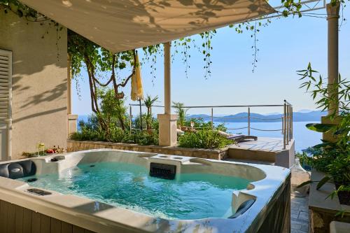 Brsecine House | Discover House Lilla: 4-Star Comfort with Pet-Friendly Perks
